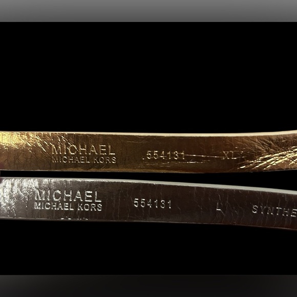 Michael Kors Women's Adjustable Belt Bag, 2pc Bundle,Grey (L),Lt. Brown (XL) - Picture 7 of 10